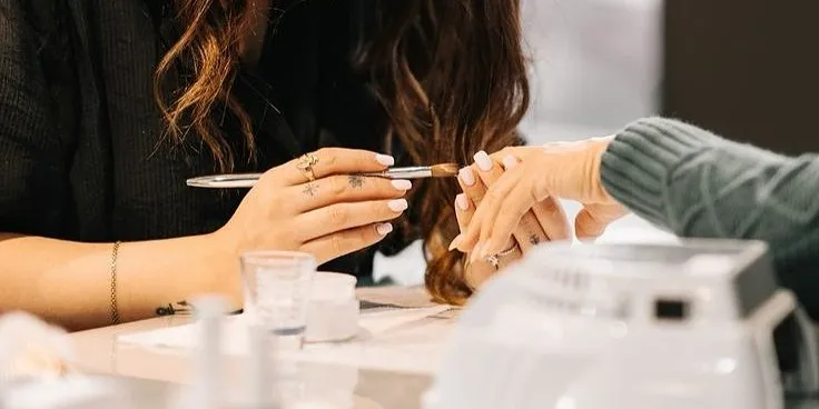 Premium Gel Polish Manufacturer